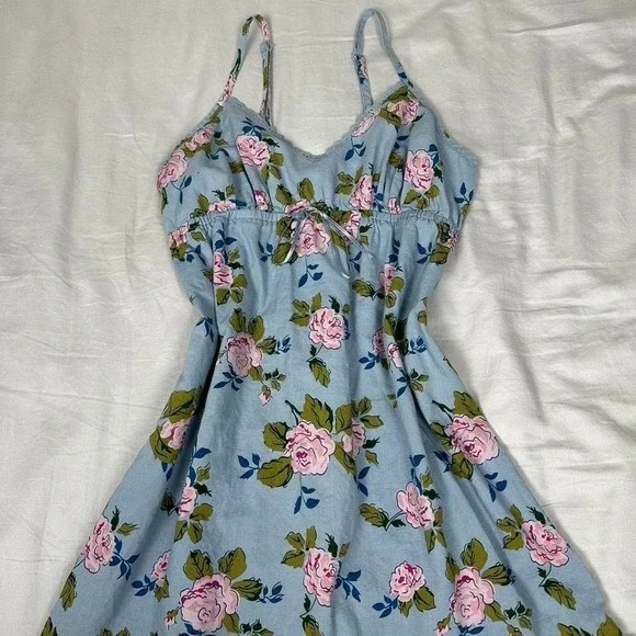 Vintage y2k Old Navy blue & pink floral babydoll mini summer dress - Picture 2 of 5